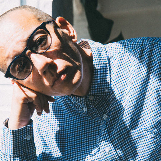 #06 BLUE × GREY / CLEAR to GREY(調光)