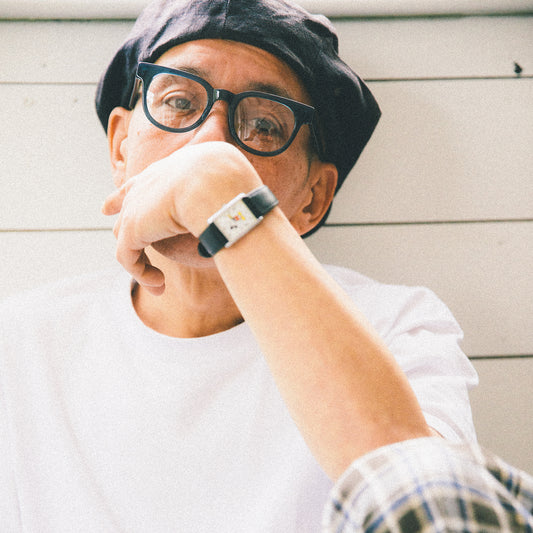 #11 GREY BLUE / CLEAR to GREY (調光)