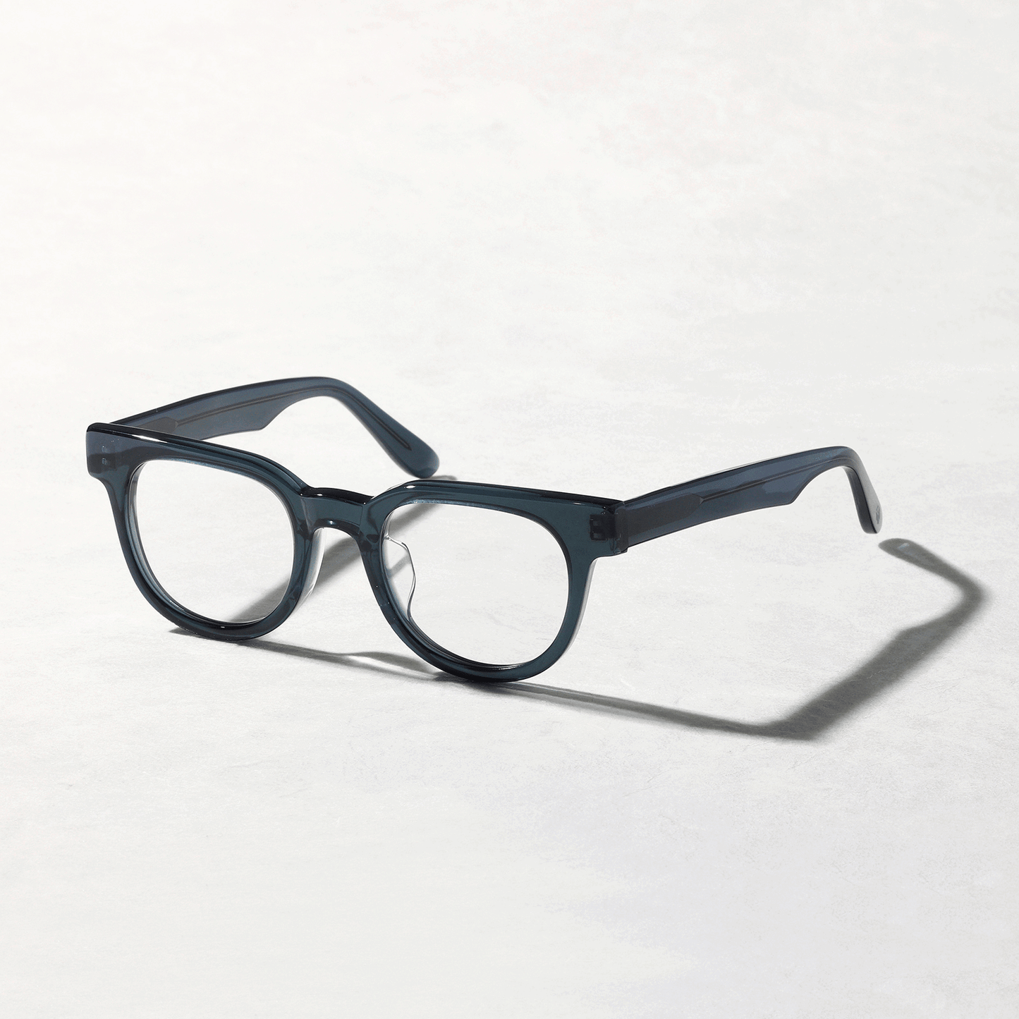 #11 GREY BLUE / CLEAR to GREY (調光)