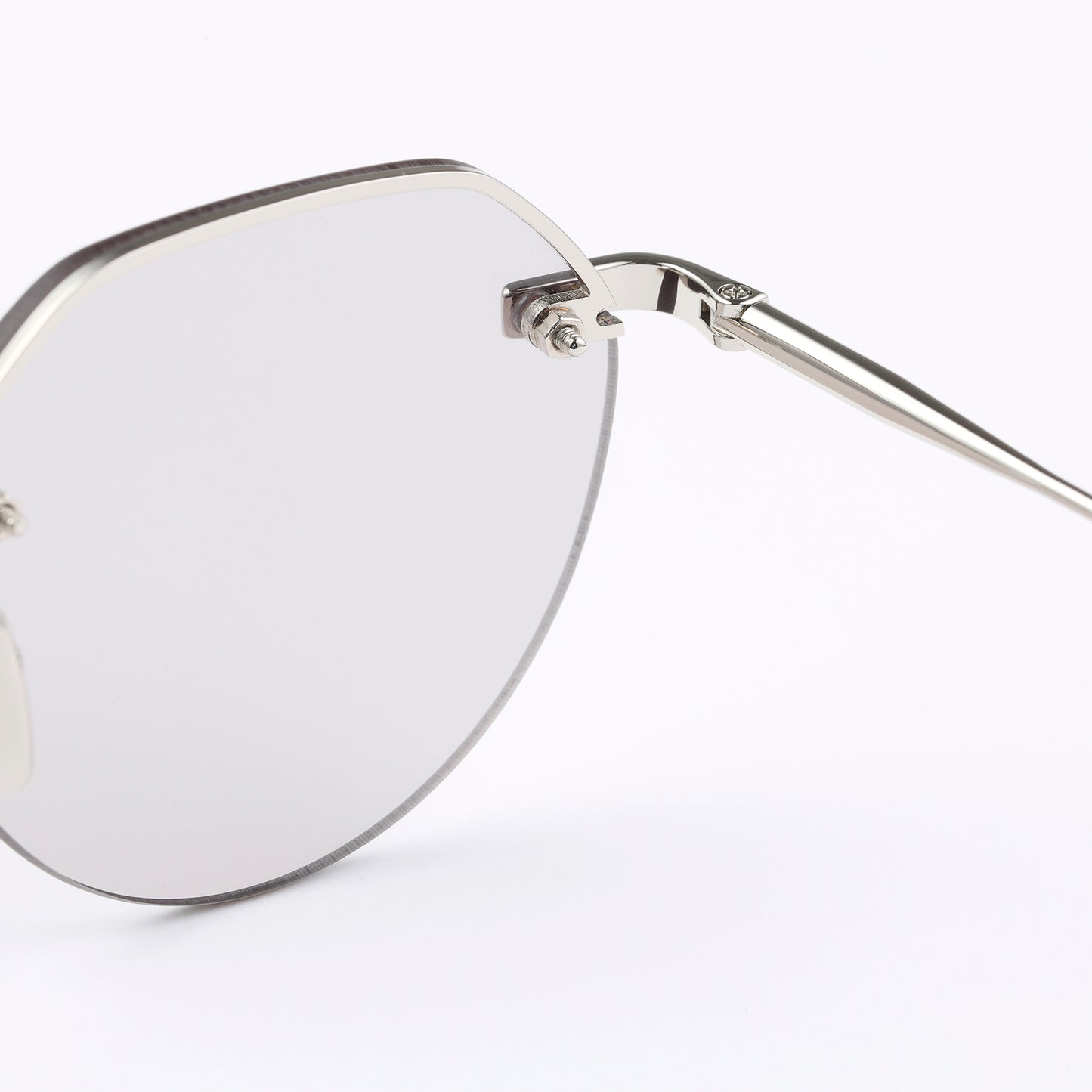 #10 SILVER TITANIUM / CLEAR GREY