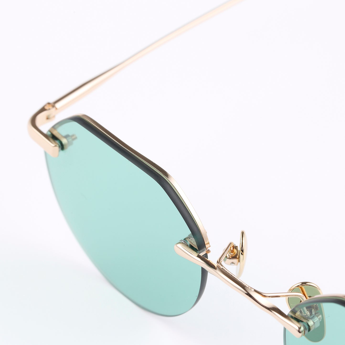 #10 GOLD TITANIUM / LIGHT GREEN (3310)