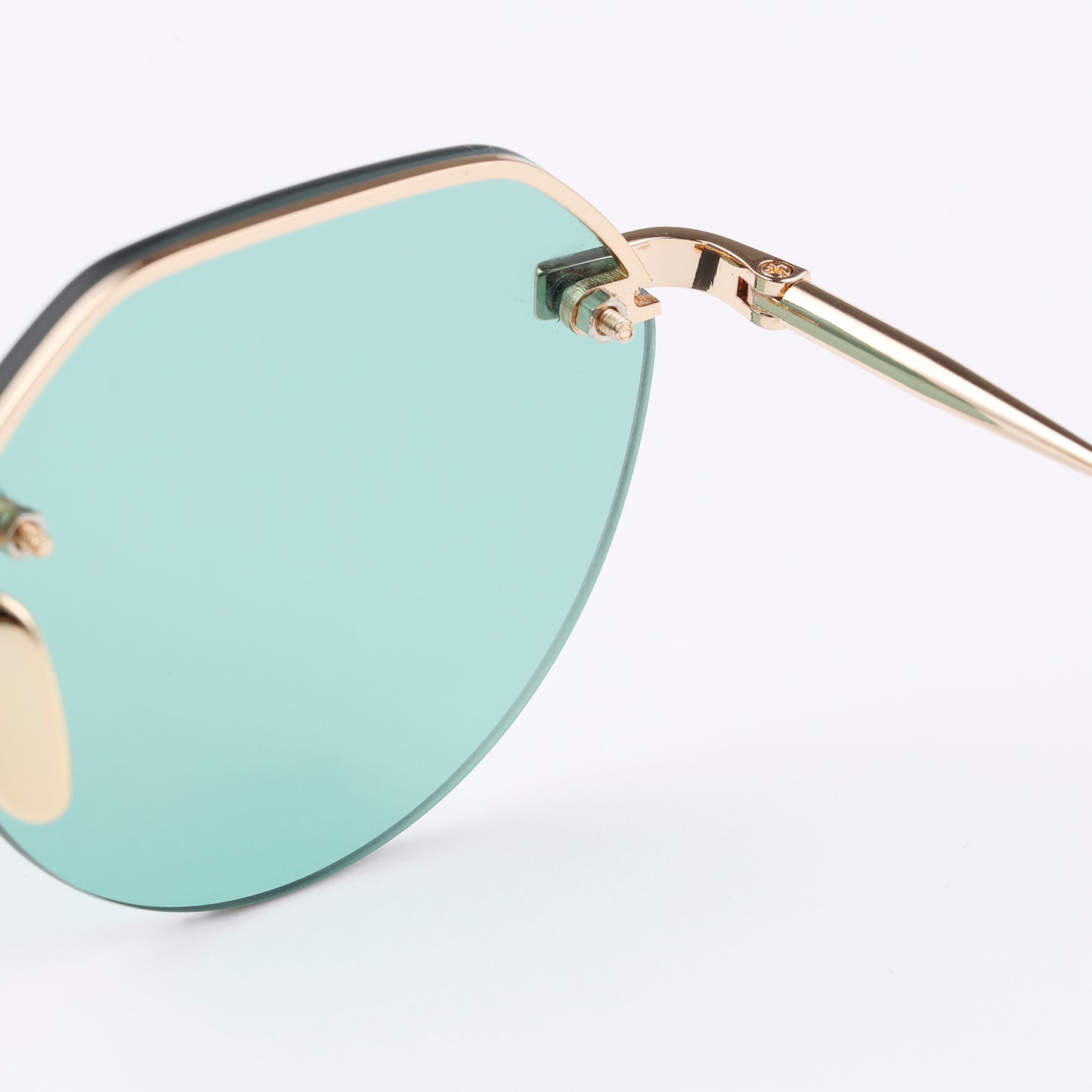 #10 GOLD TITANIUM / LIGHT GREEN (3310)