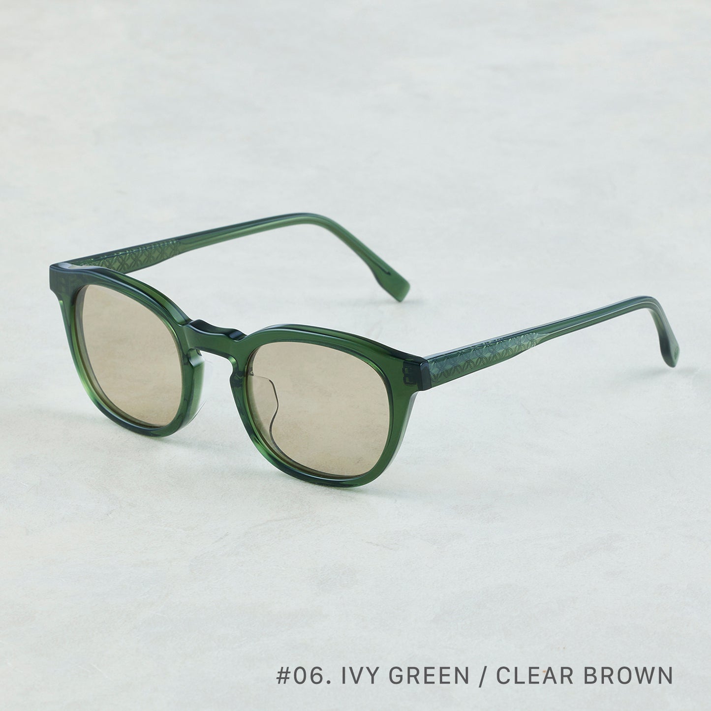 #06 BLACK × CLEAR / CLEAR