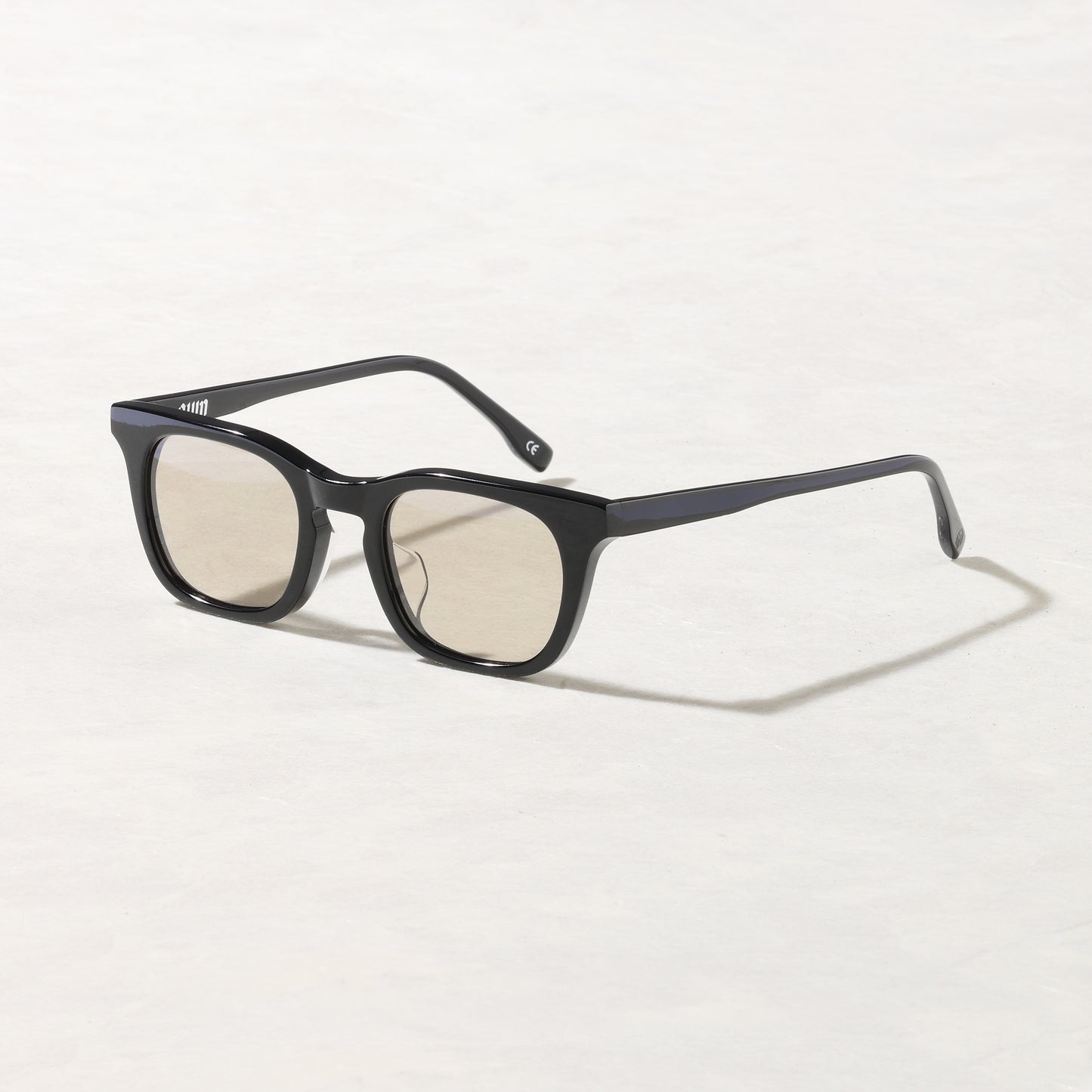 #01 BLACK/CLEAR BROWN
