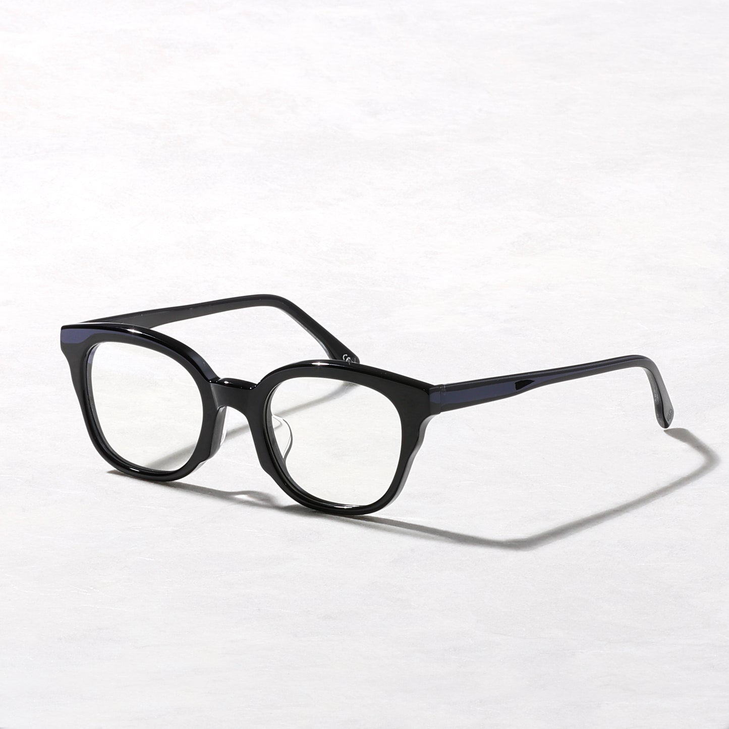 #02 BLACK/CLEAR