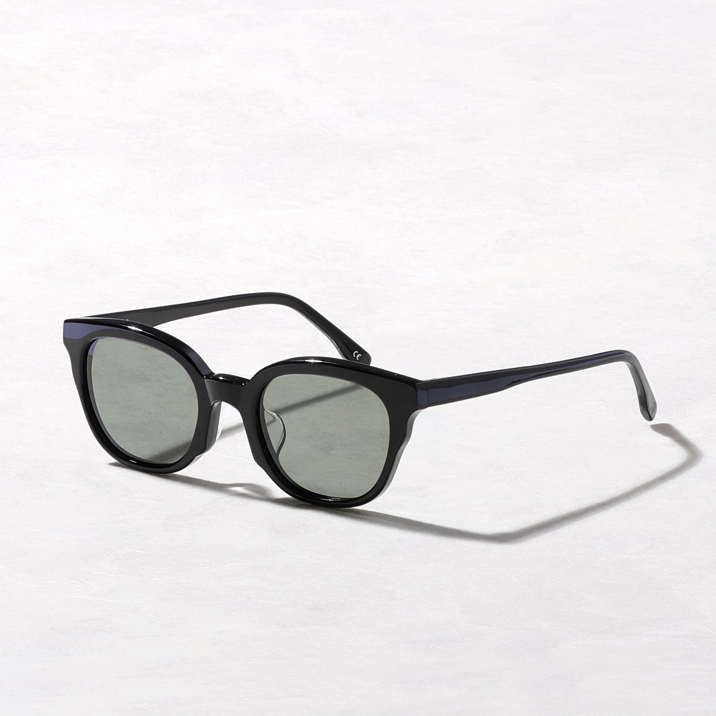 #02 BLACK/GREEN