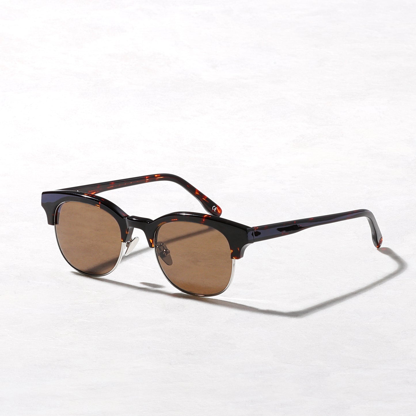 #04 DARK TORTOISE/BROWN