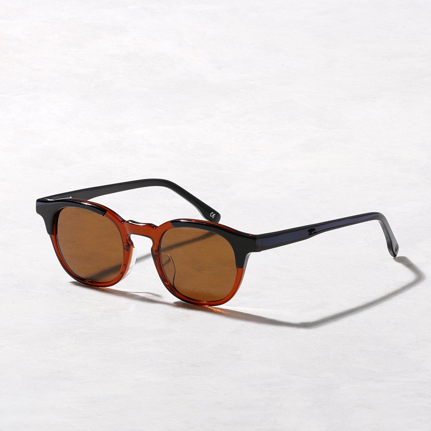 #06 BLACK × BROWN / BROWN