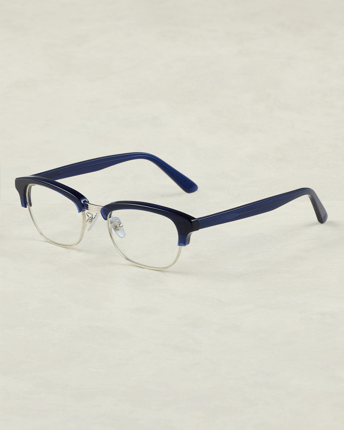 #19　BLUE / CLEAR to GREY (調光)