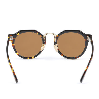 #09　TORTOISE / BROWN