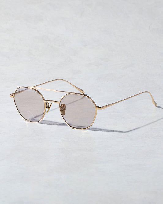 #17　GOLD TITANIUM / LIGHT GREY