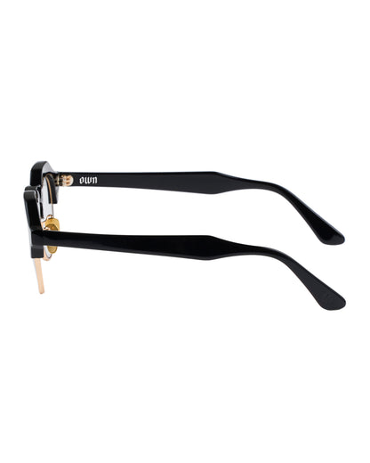 #18　BLACK / CLEAR to GREY (調光)