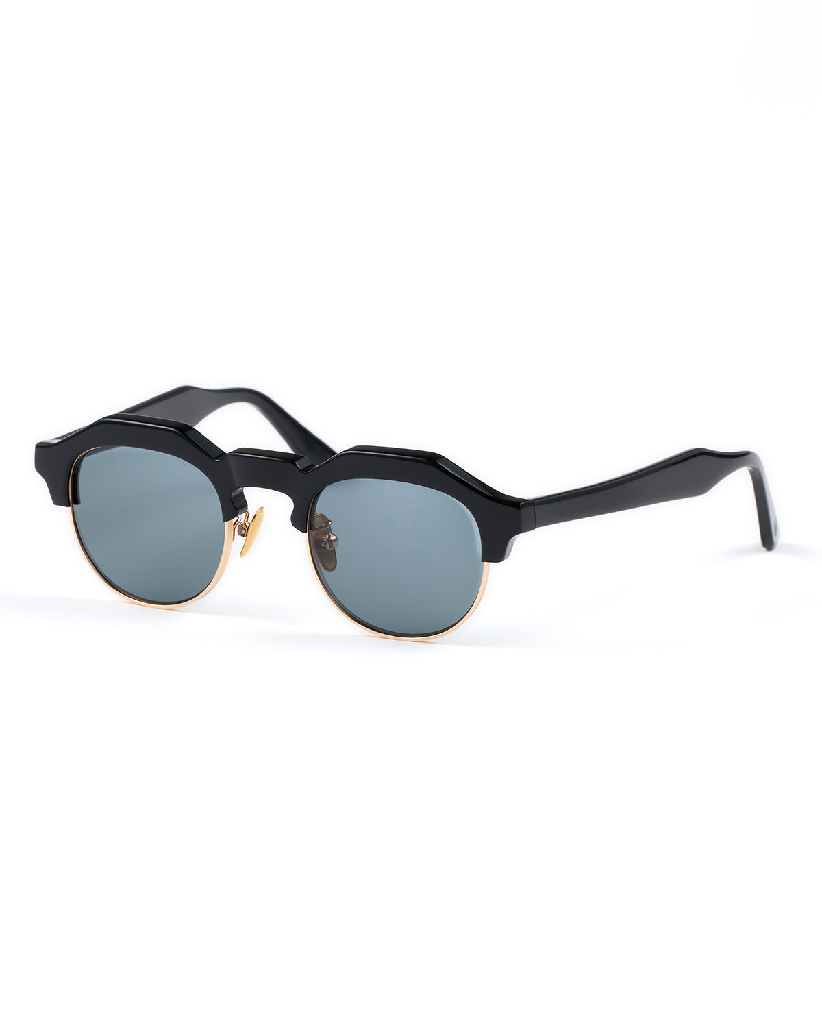 OWN　#18 BLACK / CLEAR to GREY (調光) サングラス 18 BLACK / CLEAR to GREY (調光) – OWN ONLINE BOUTIQUE