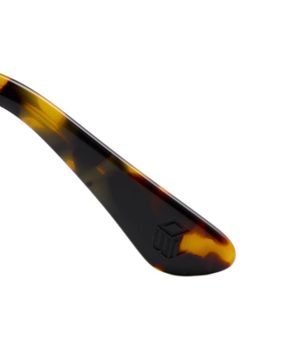 #18　CAMEL / CLEAR to BLUE (調光)