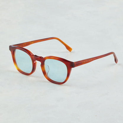 #06　AMBER / CYAN BLUE