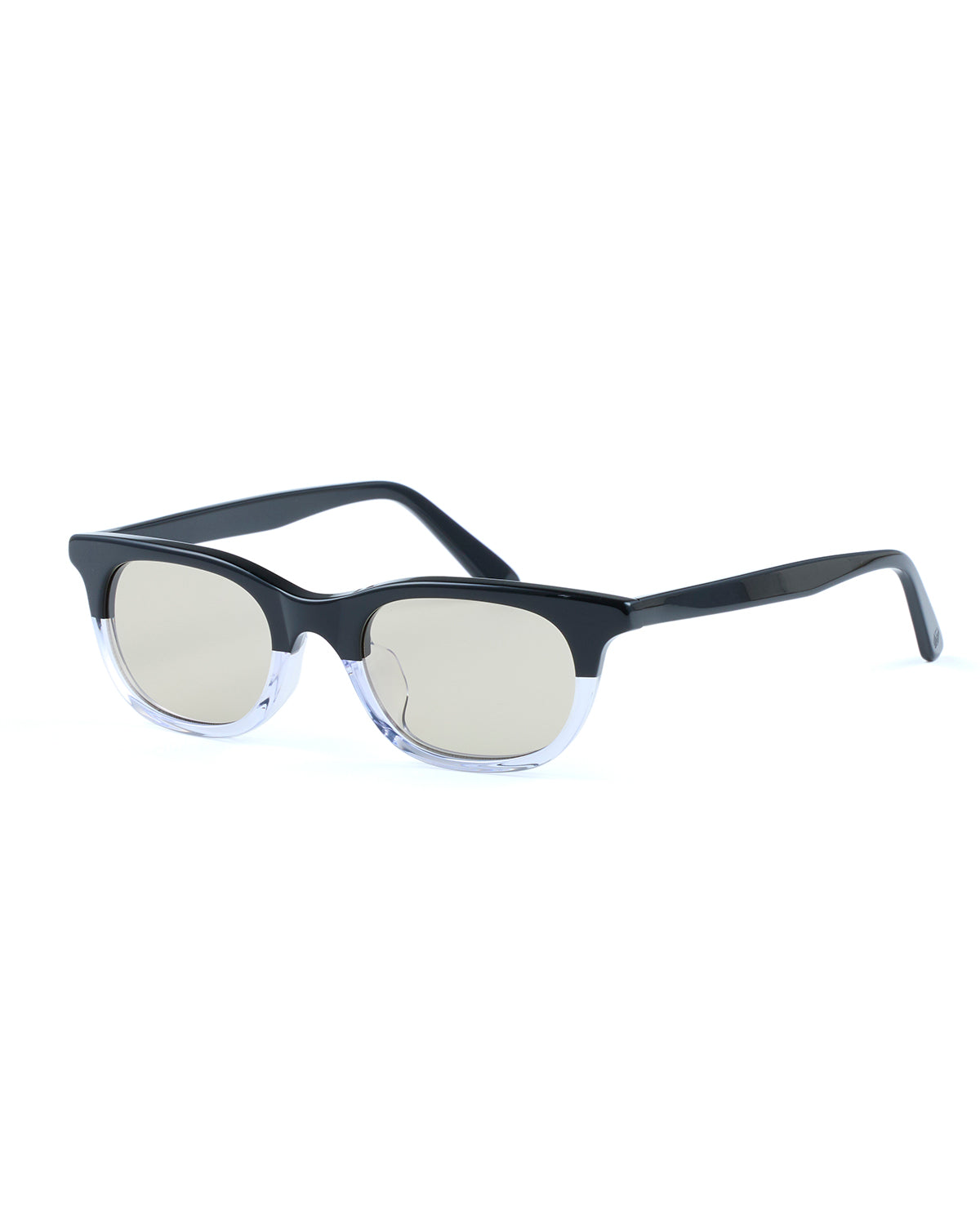 #20　BLACK × CLEAR / CLEAR BROWN