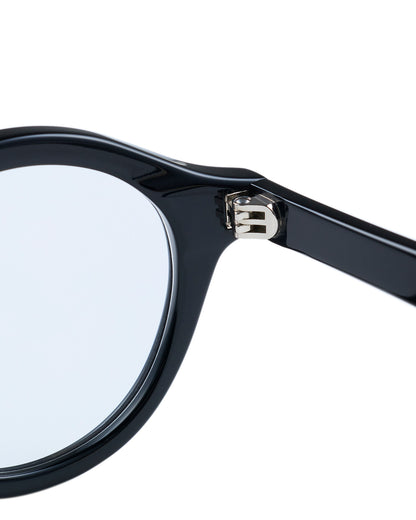 #21　BLACK / CLEAR to GREY (調光)