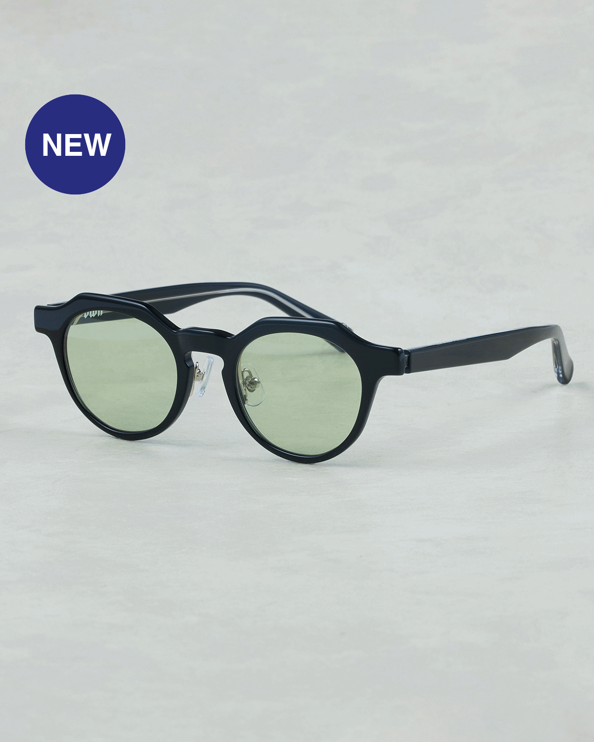 #03 FLIP-UP BLACK /  SMOKEY GREEN