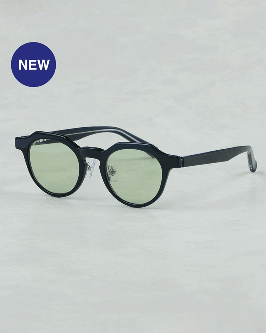 #03 FLIP-UP BLACK /  SMOKEY GREEN