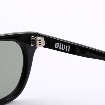 #01　BLACK/GREEN