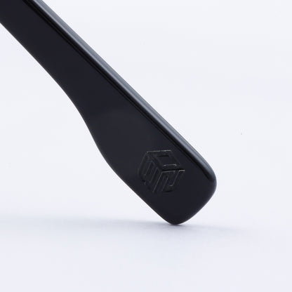 #06　BLACK × CLEAR / CLEAR