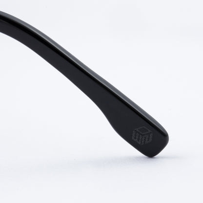 #04　BLACK/CLEAR
