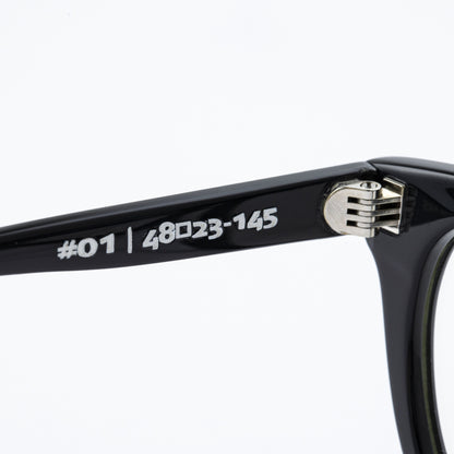 #01　BLACK/CLEAR